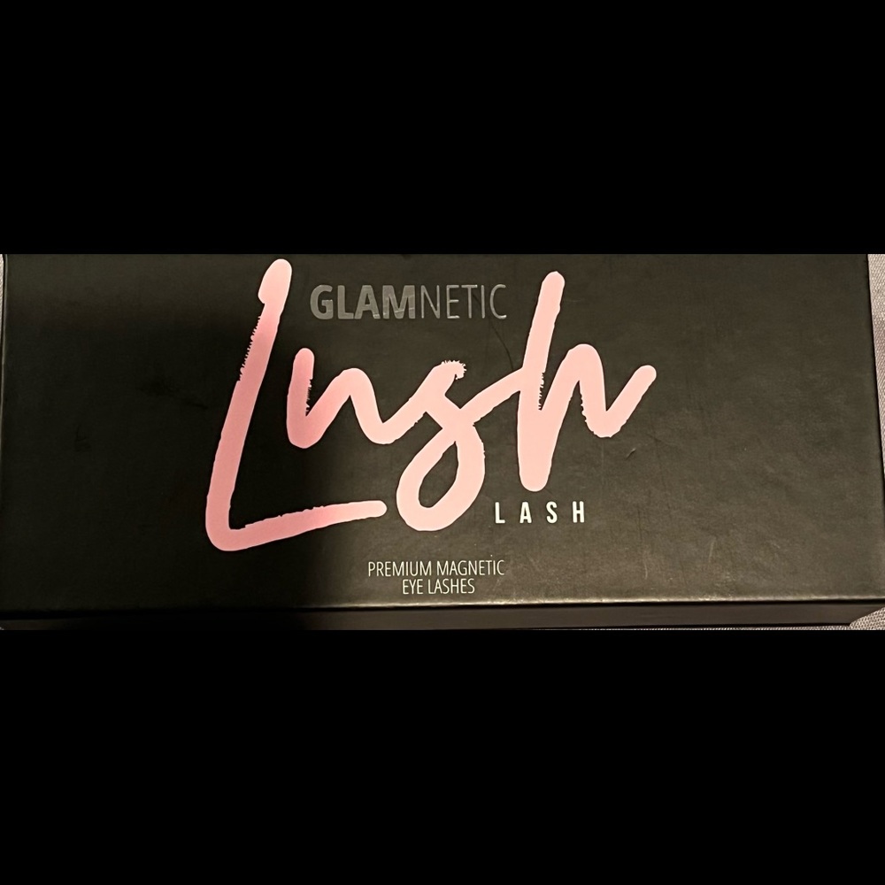 LUSH GLAMETIC